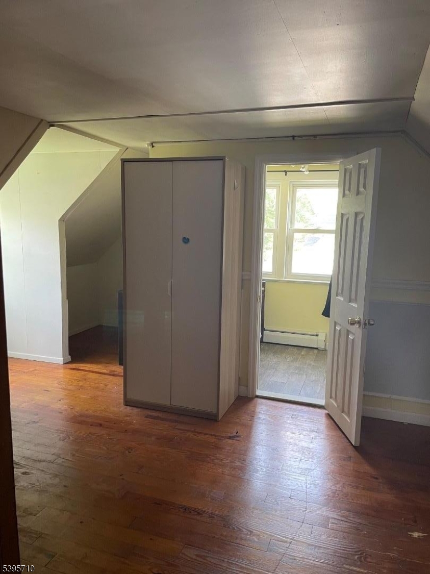 Lake Nelson - Residential Lease