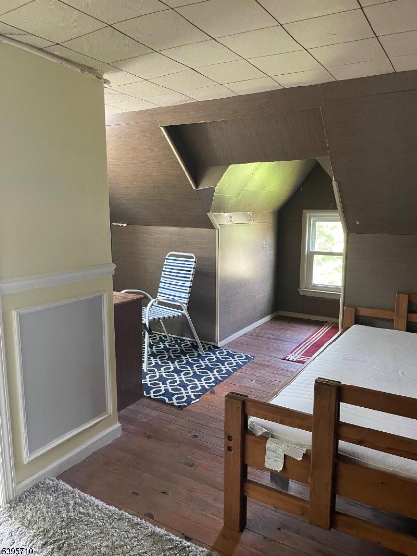 Lake Nelson - Residential Lease