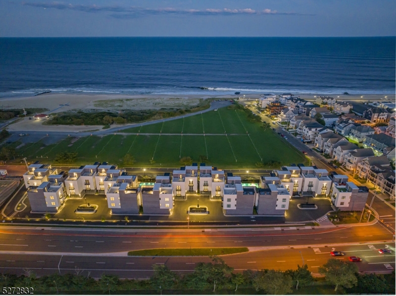 Seven Presidents Park - Residential