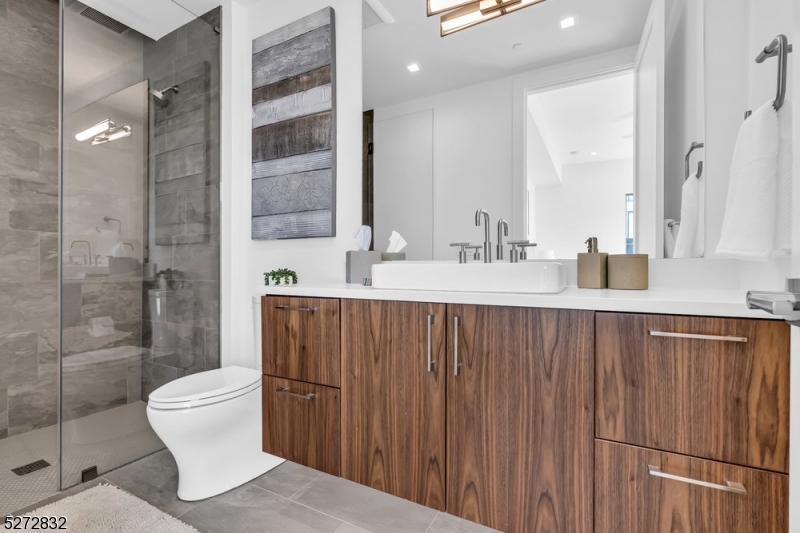 Seven Presidents Park - Residential