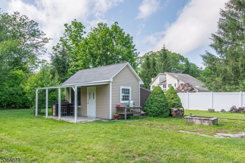 Center Grove - Residential