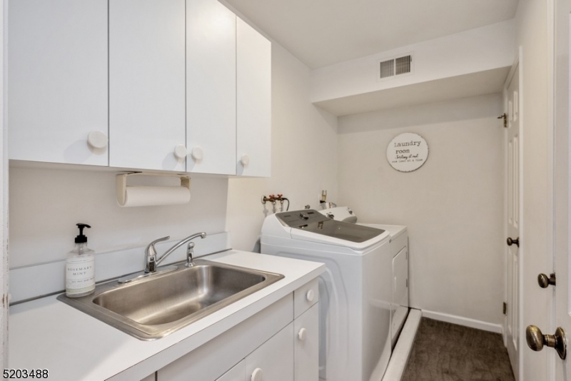 FLORHAM ON THE FAIRWAYS - Residential