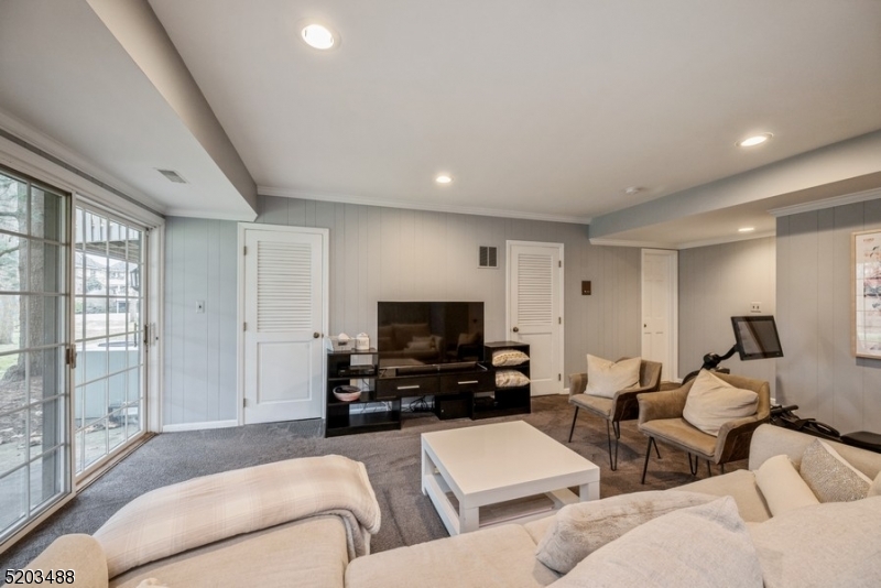 FLORHAM ON THE FAIRWAYS - Residential