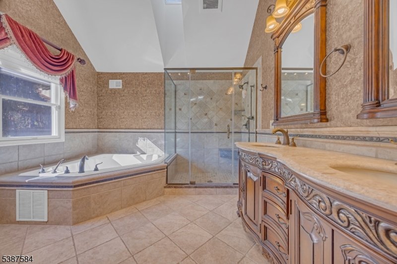 Warren Chase - Residential