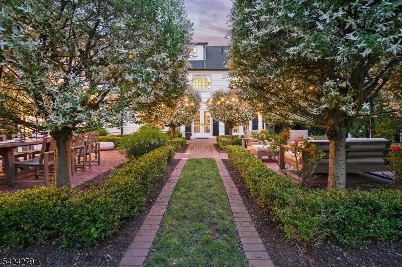 Edgemont Park - Residential