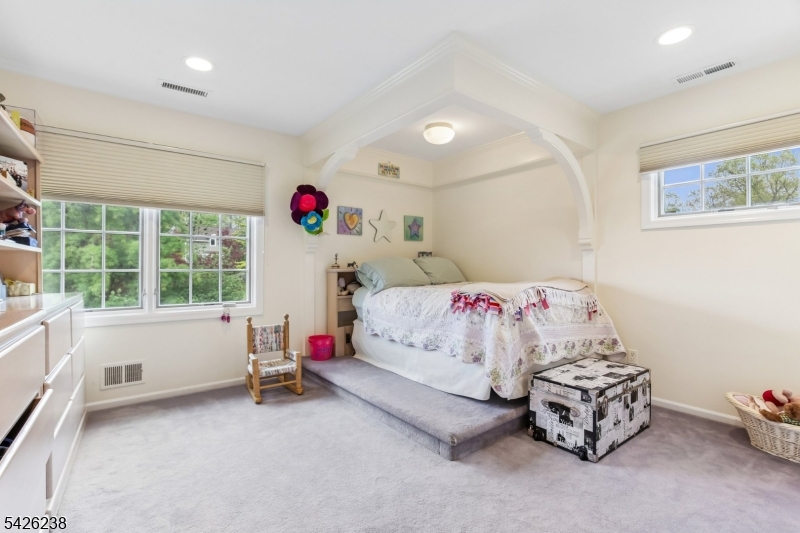 Riker Hill - Residential