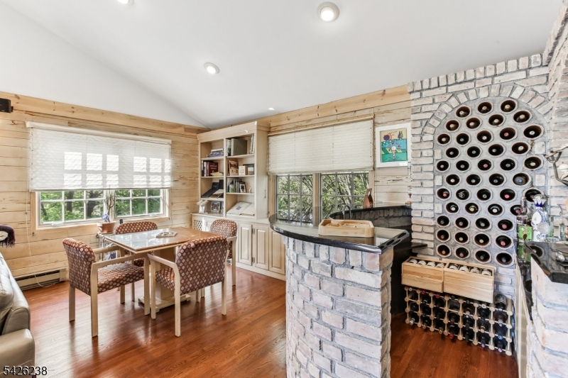 Riker Hill - Residential