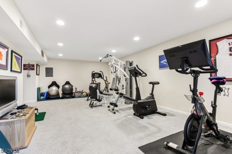 Riker Hill - Residential