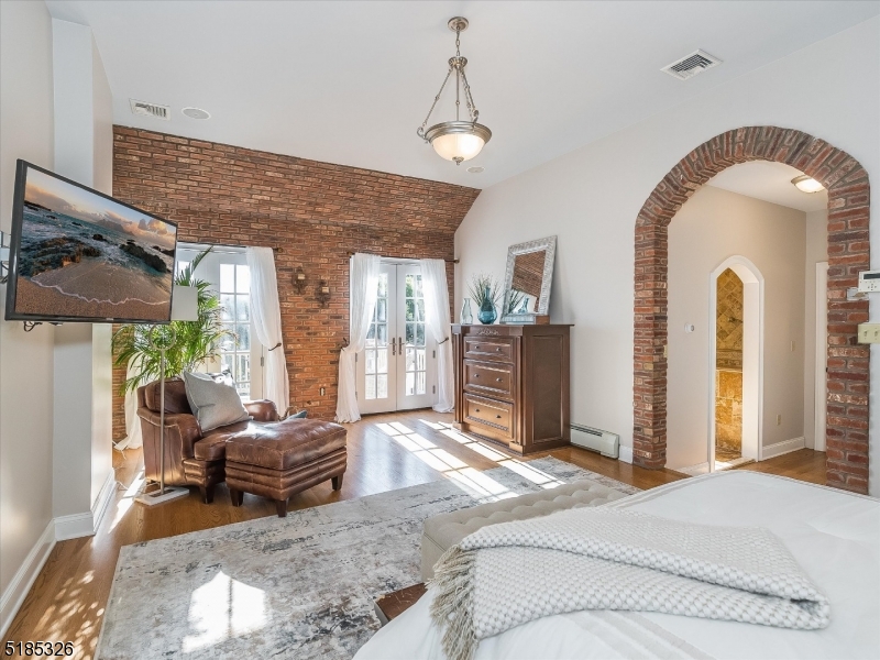 Convent Station - Residential