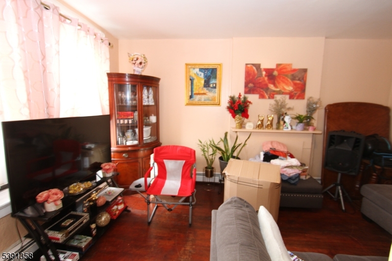 Sandy Hill - Commercial Sale