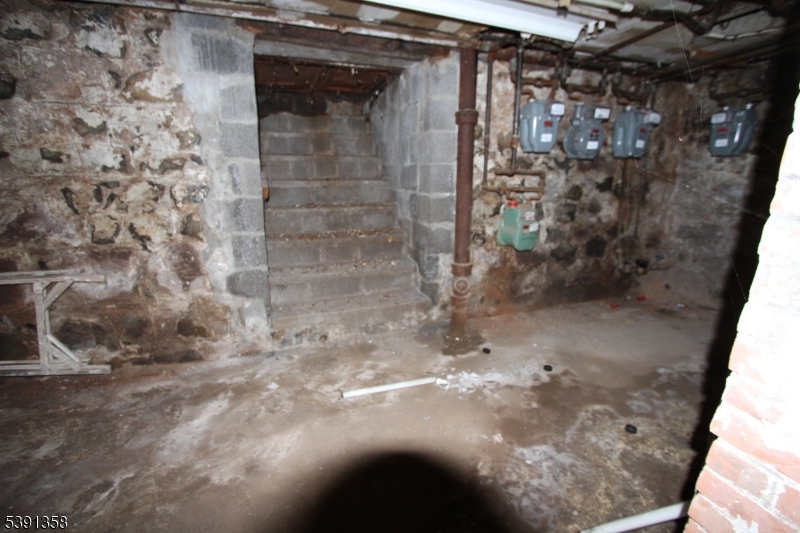 Sandy Hill - Commercial Sale