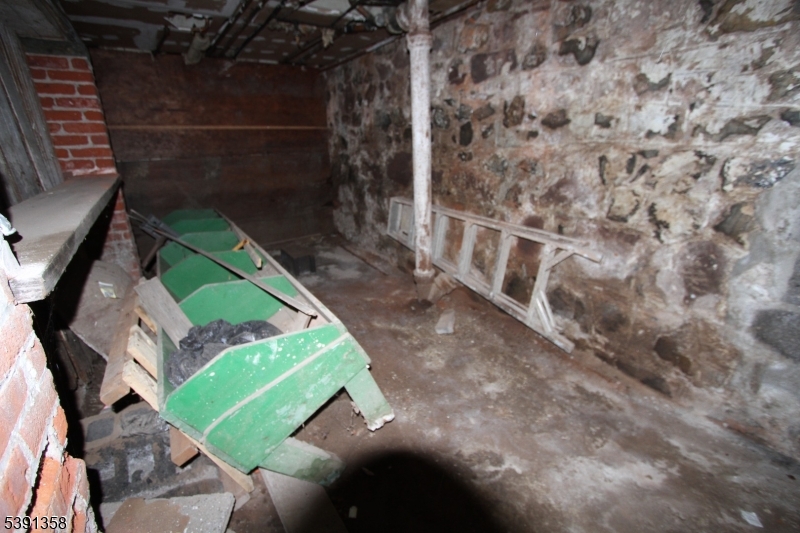 Sandy Hill - Commercial Sale