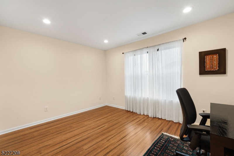 Washington Meadows - Residential Lease