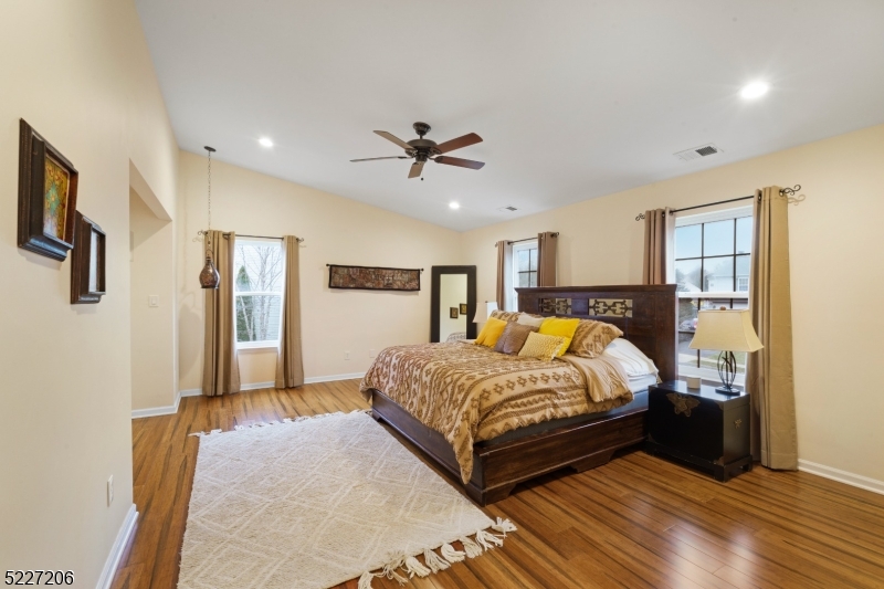 Washington Meadows - Residential Lease