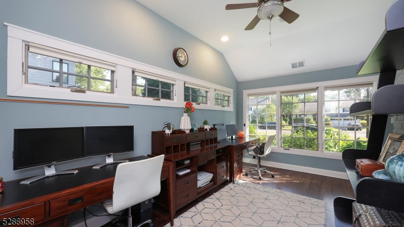 Stonehenge - Residential