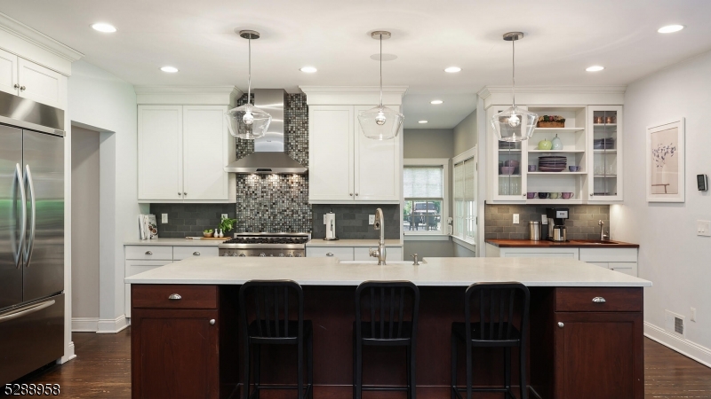 Stonehenge - Residential