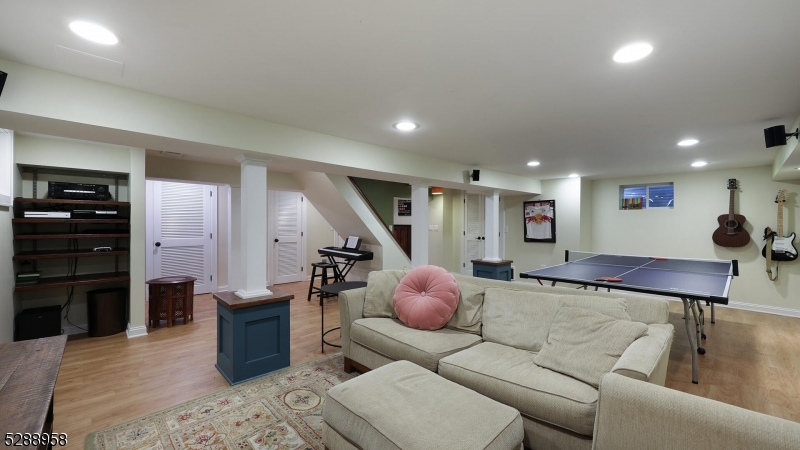 Stonehenge - Residential