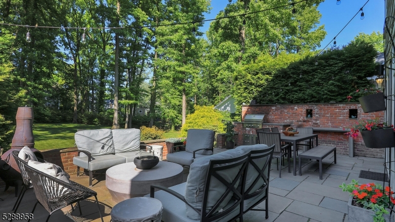 Stonehenge - Residential