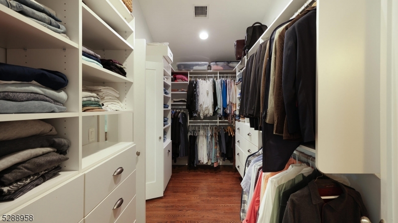 Stonehenge - Residential