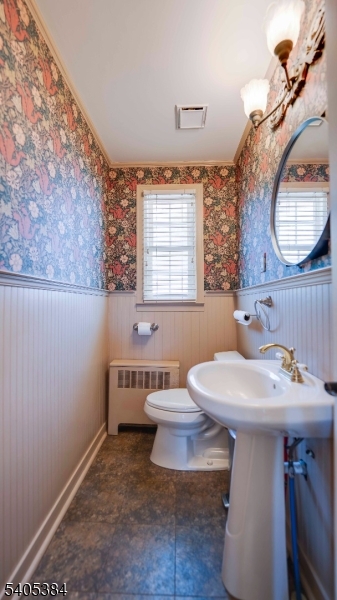 Prime Highway Location - Commercial Lease