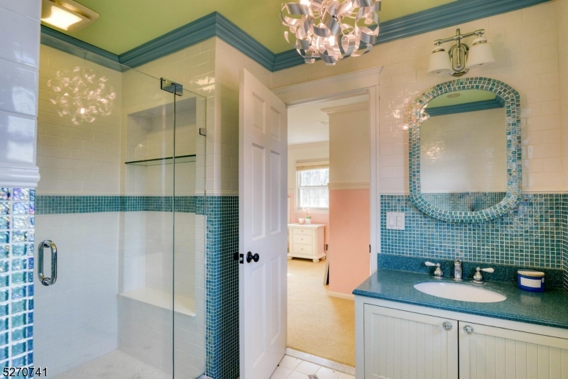 Riker Hill - Residential