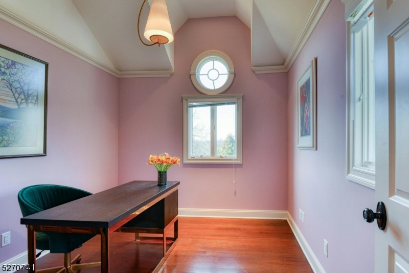 Riker Hill - Residential