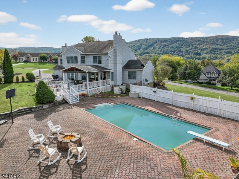 High Ridge Community - Residential