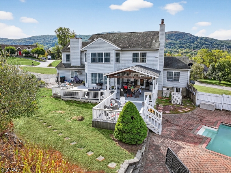 High Ridge Community - Residential