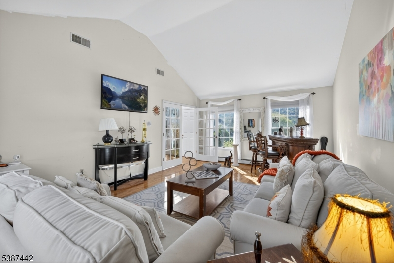 High Ridge Community - Residential