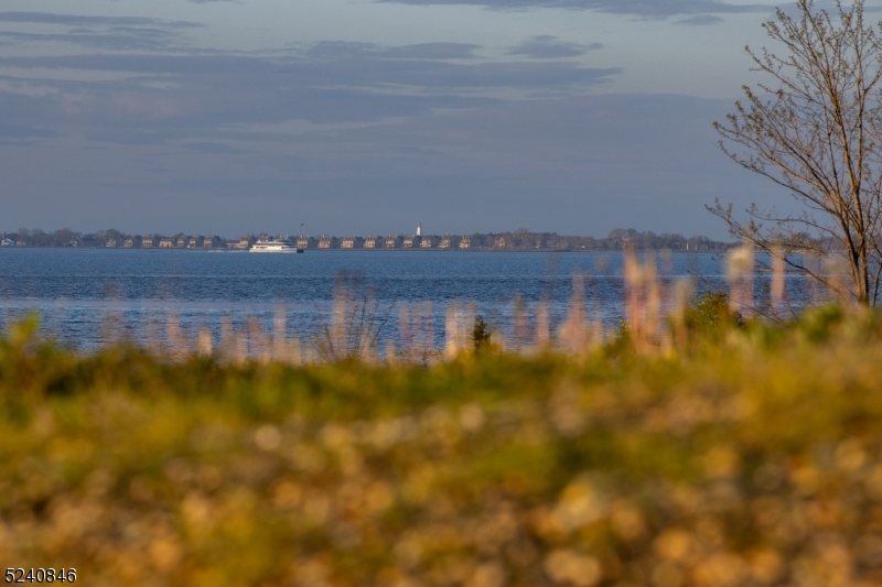 Brant Point - Residential