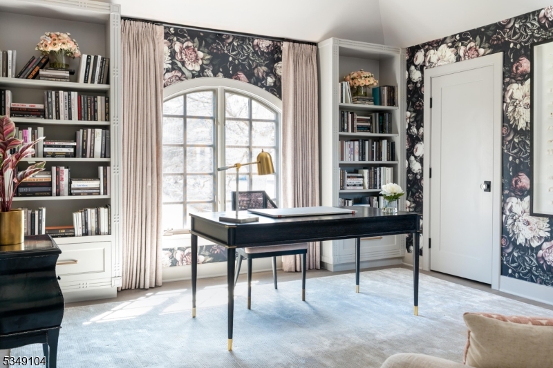 DEERFIELD - Residential Lease