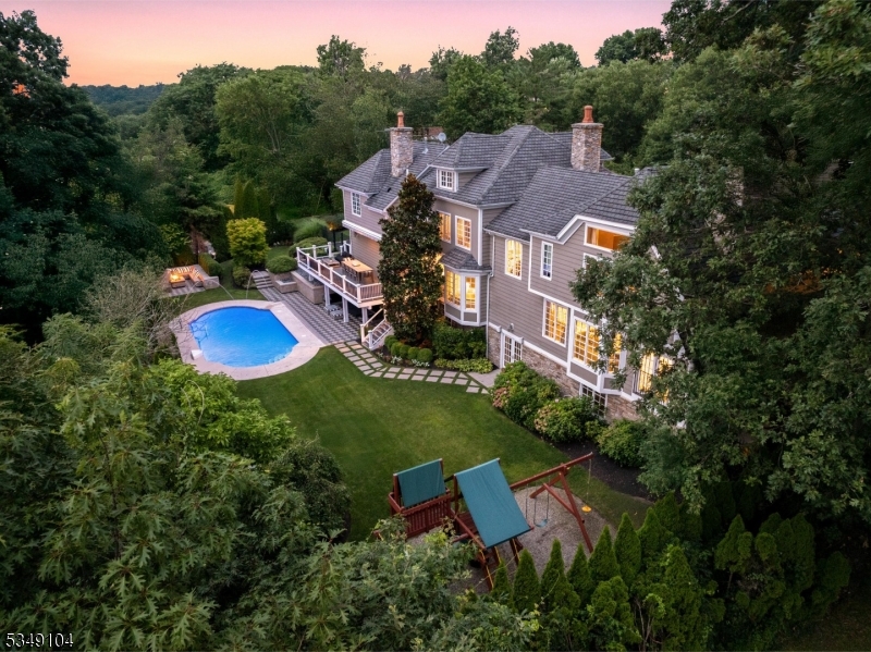 DEERFIELD - Residential Lease