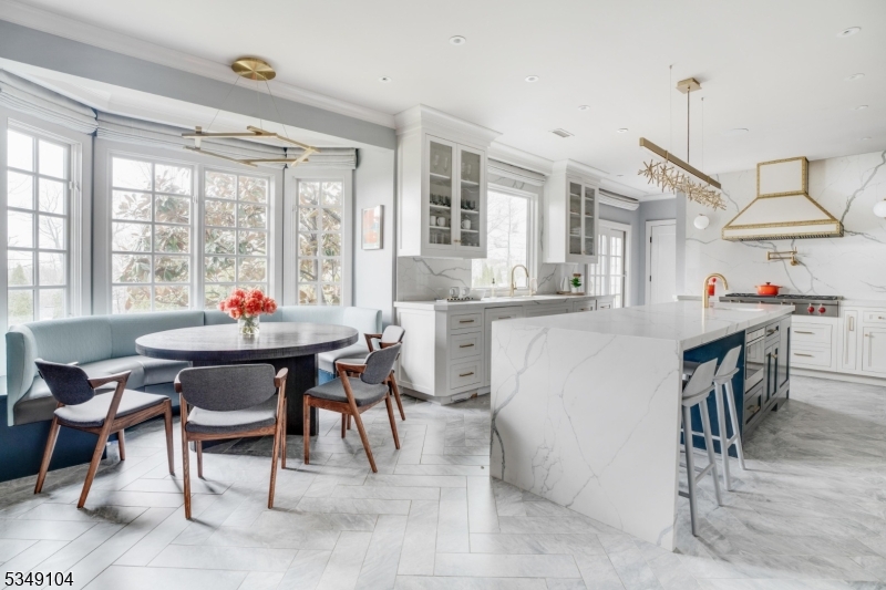 DEERFIELD - Residential Lease