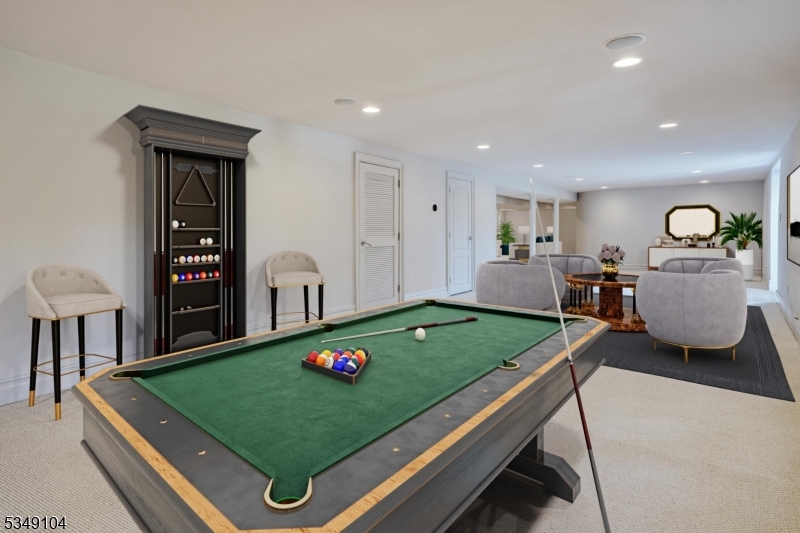 DEERFIELD - Residential Lease