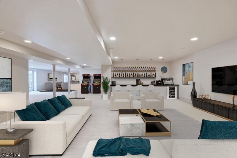DEERFIELD - Residential Lease