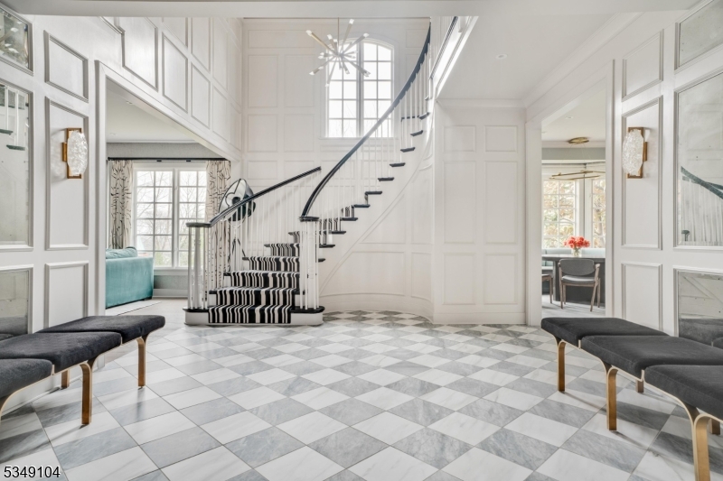 DEERFIELD - Residential Lease