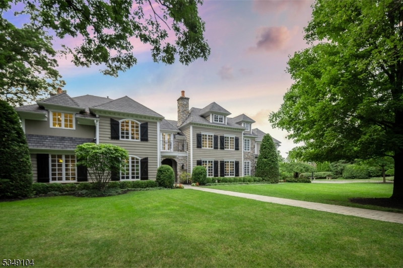 DEERFIELD - Residential Lease