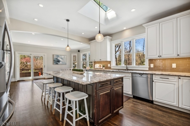 Watchung Plaza - Residential