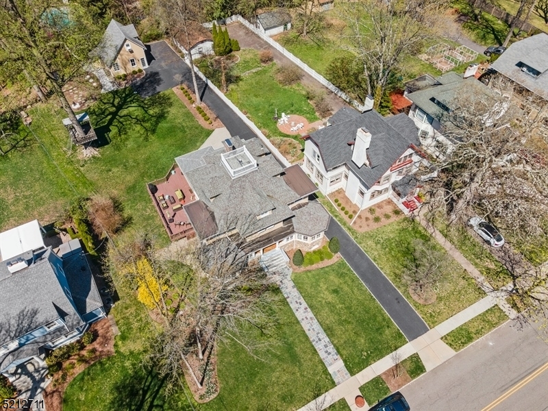 Watchung Plaza - Residential