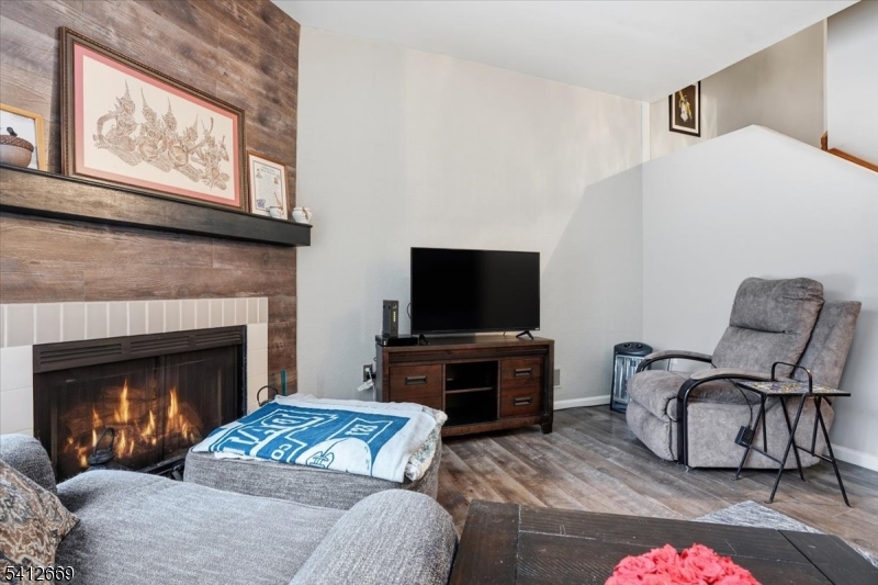 Seasons Glen - Residential