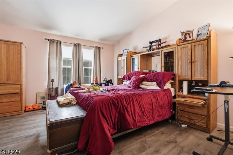 Seasons Glen - Residential