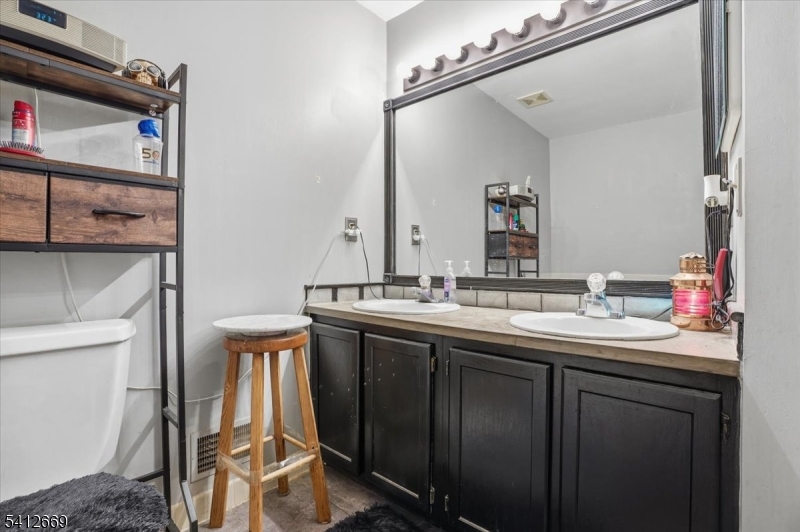 Seasons Glen - Residential