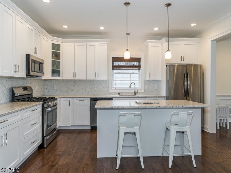 Pleasantdale - Residential