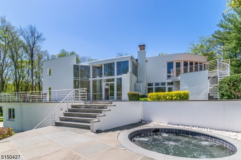 Pond View - Residential