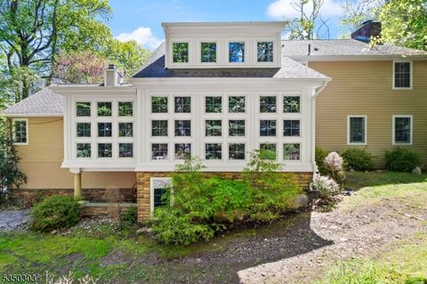 15 Brookvale Rd Kinnelon Boro NJ 07405