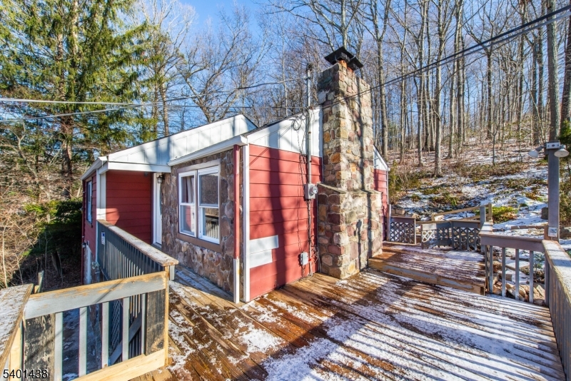 LAKE WINONA/LAKE HOPATCONG - Residential