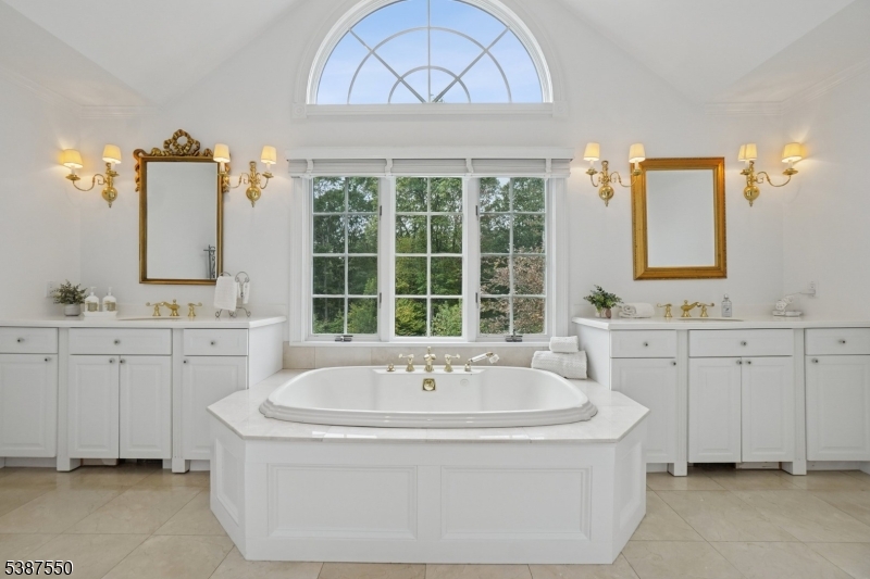 Forrest Hill - Residential