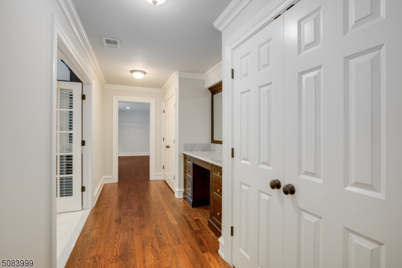 New Vernon - Residential