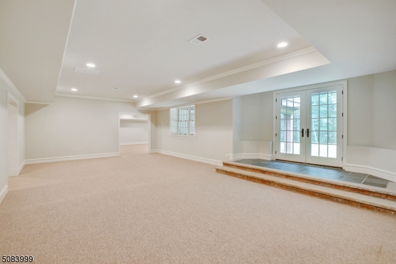 New Vernon - Residential