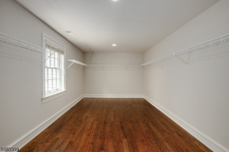 New Vernon - Residential